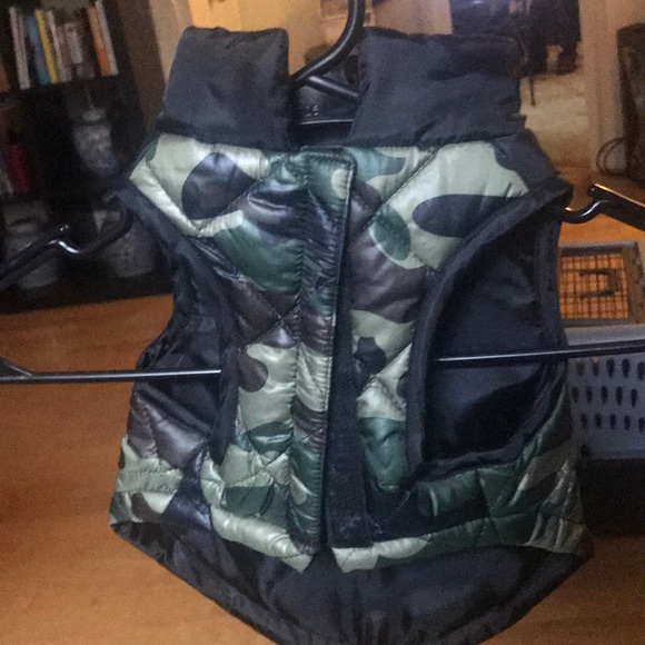 Camo doggie vest - Picture 2 of 2